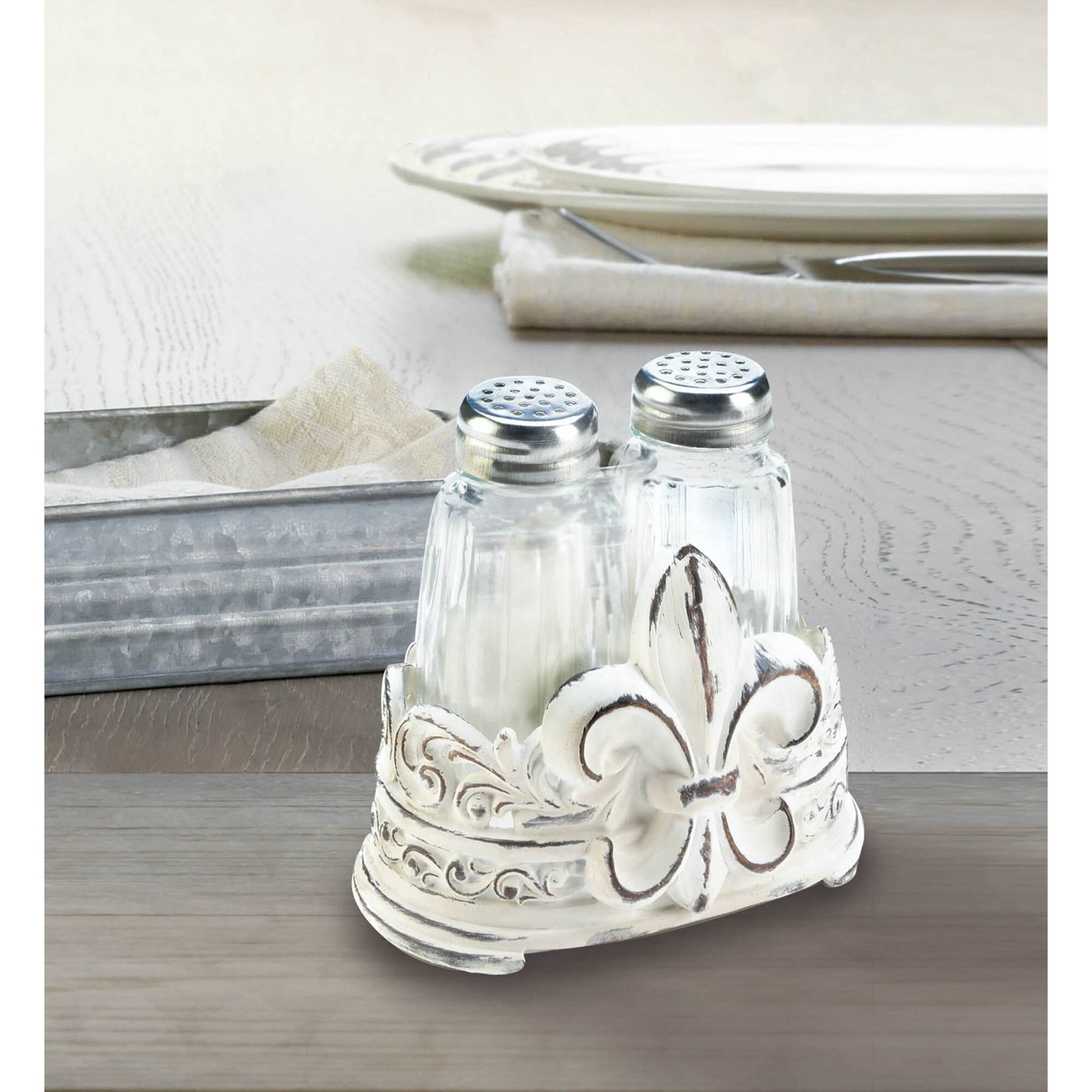 4" Fleur-De-Lis Shaker Set